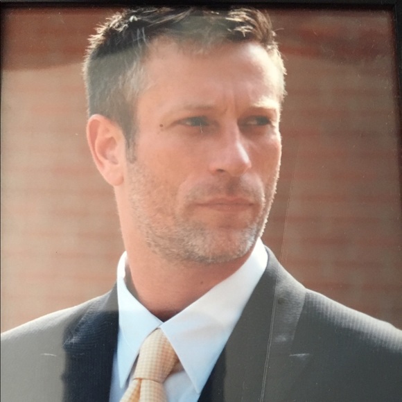 Meet your Posher, Wayne - Picture 1 of 1